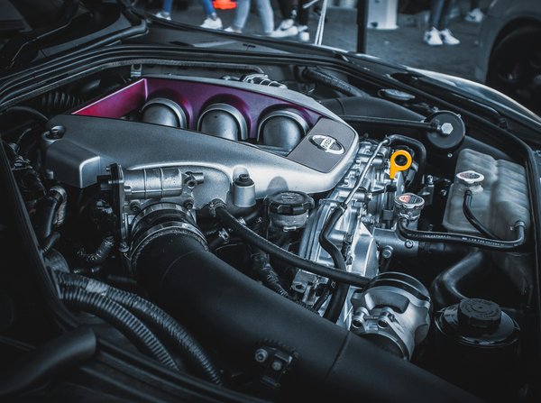 Comprendre les pompes à carburant : enjeux, choix et performance pour le secteur automobile